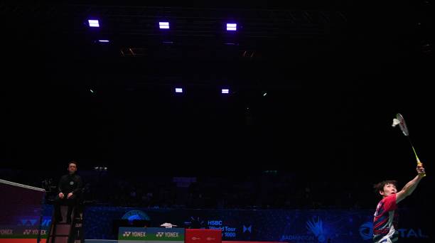 从入门到精通:羽毛球单打/双打场地线规则系统教学(含VR视角演示)