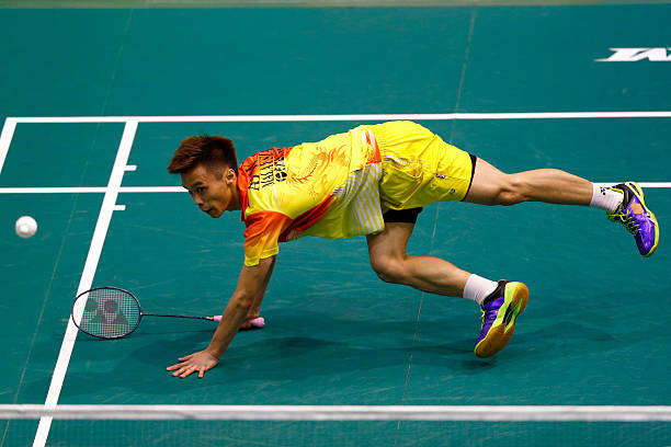 性价比之选！100元以内超值羽毛球拍推荐