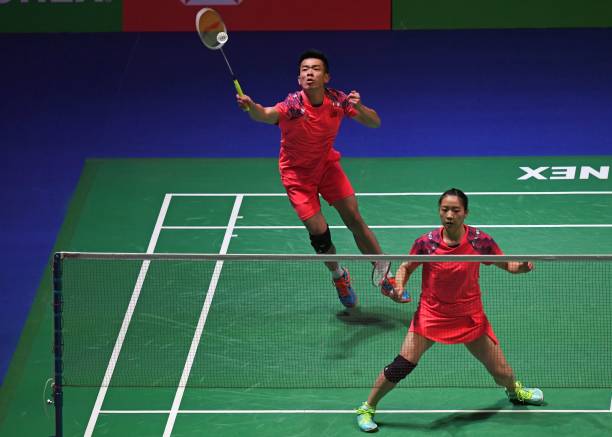 如何用一句话让朋友主动约你打羽毛球?反向邀约技巧