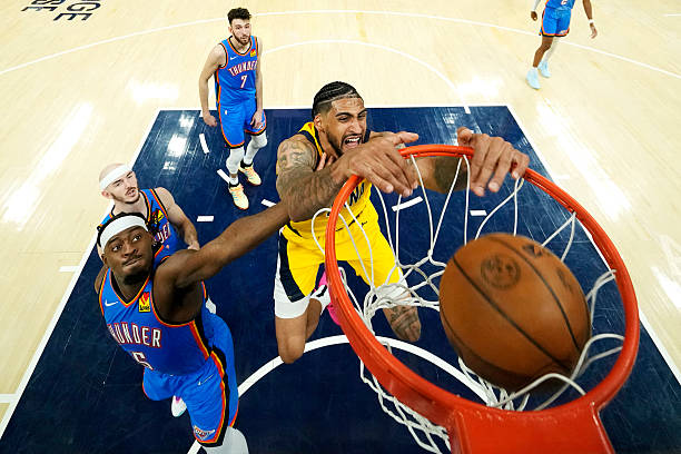 雨燕直播：NBA赛事回放与精彩集锦一键观看