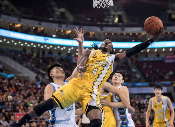 初学者必看：避免中锋运笔的常见误区与纠正方法