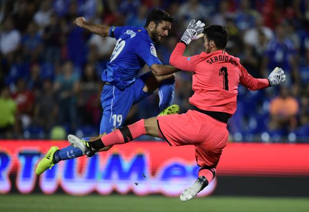 从菜鸟到榜一：FIFA足球世界高手的成长历程