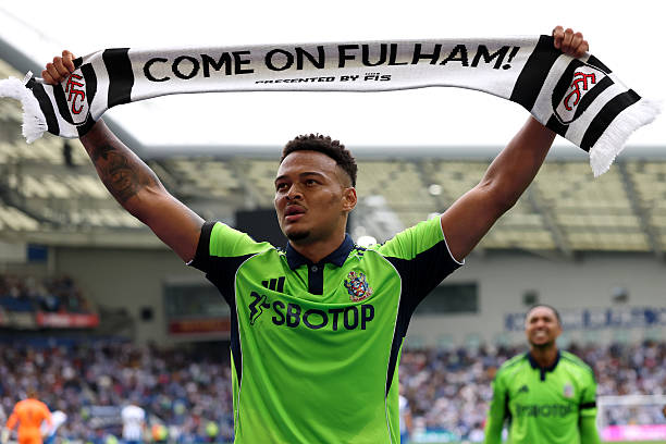 乔治娜最新健身照曝光!魔鬼身材全靠自律