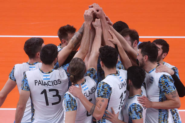 提升球感与稳定性:对墙抛球的训练方法及要点