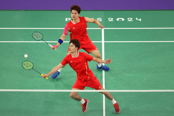 学生党必看:100元以下超值羽毛球拍选购指南