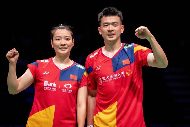 技术超群!全国小学生羽毛球赛单打/双打精彩片段