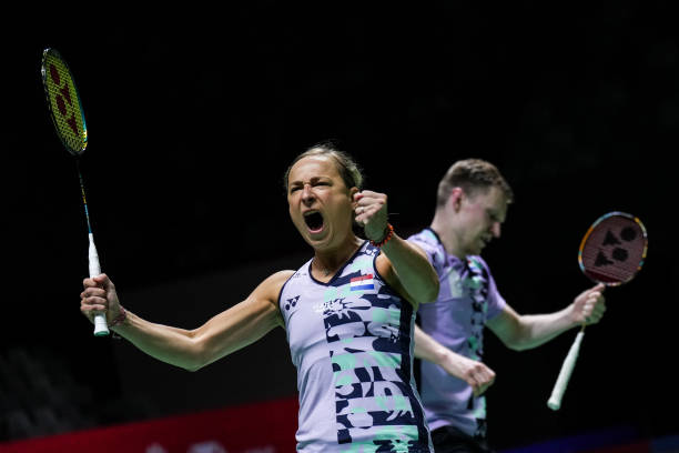 气排球与羽毛球场地大对比：尺寸、材质与规则差异