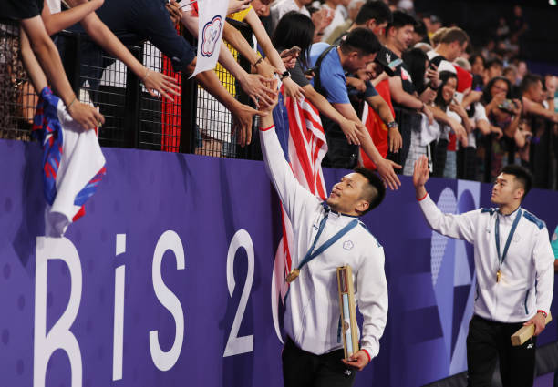 羽毛球比赛中球员和教练的暂停权限对比