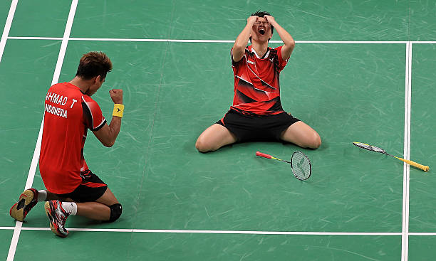 从Yonex到Victor:羽毛球拍前十名详细测评