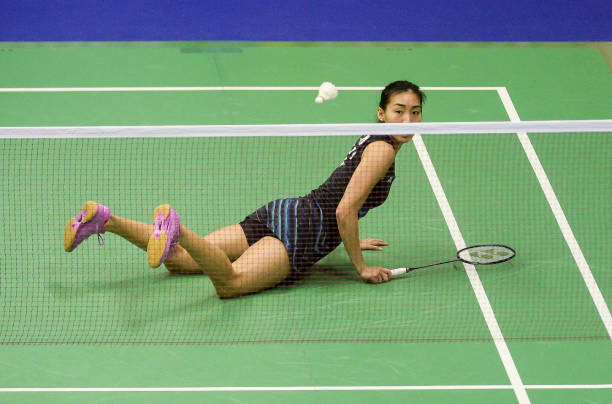 学生党必看！200元内李宁高性价比羽毛球拍盘点