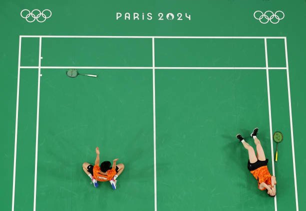 高远球VS杀球：发力方式与击球点的区别