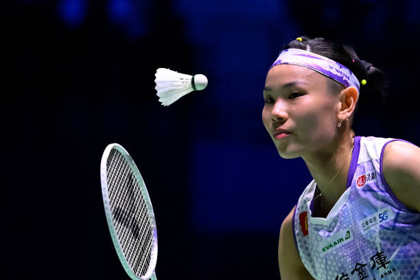 羽毛球双打比赛中的暂停与休息规则详解