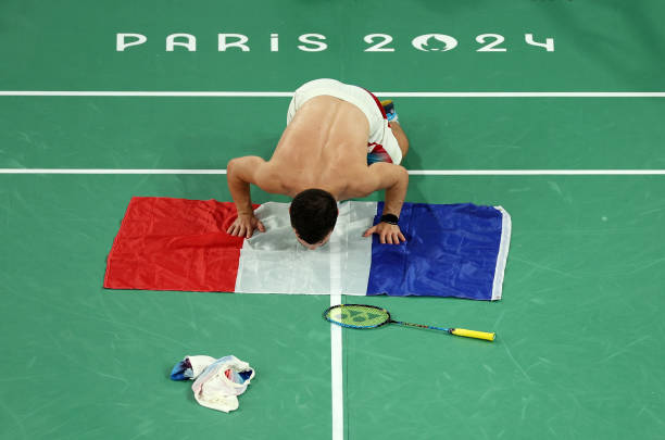 羽毛球场地尺寸全知道:如何正确测量与布置