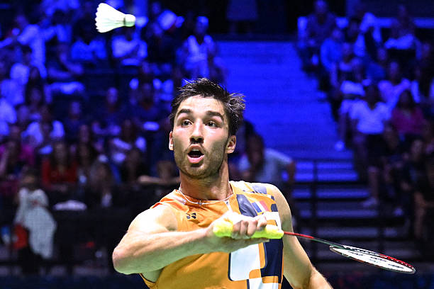 羽毛球入门难吗?女生零基础学习攻略来了!