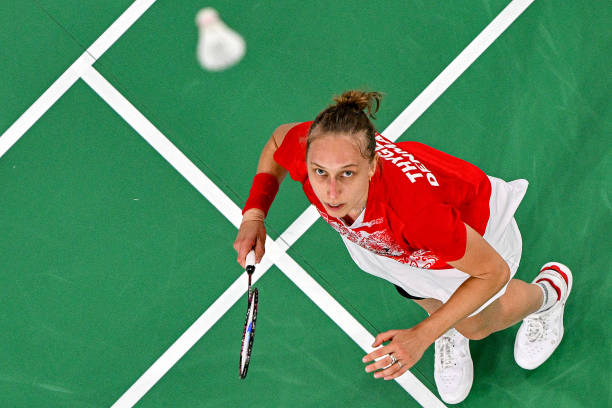 羽毛球场地施工必备：标准尺寸平面图与施工要求