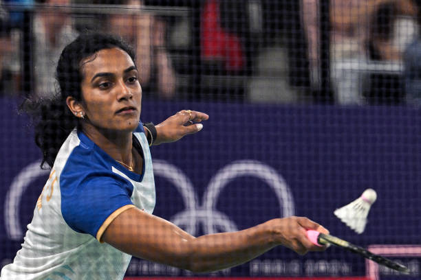 单打和双打羽毛球地胶尺寸有区别吗?