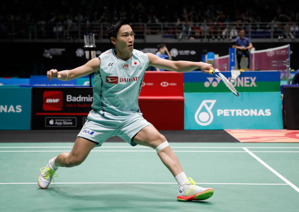 羽毛球拍耐用性关键因素：拍框、中杆、线孔设计