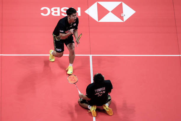 专业教练推荐：儿童羽毛球训练服选购指南