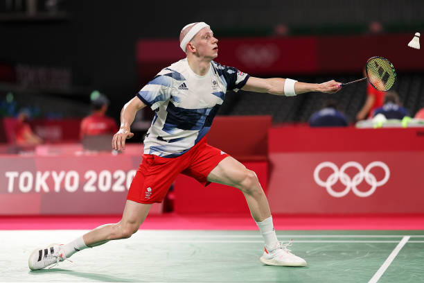 羽毛球裁判规则详解：如何正确判罚违例与犯规