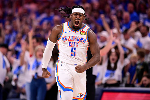 小前锋VS得分后卫:谁才是真正的全能战士?