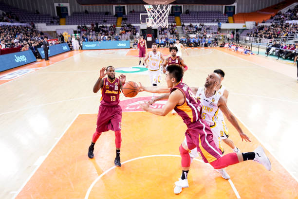 篮球护目镜真的有必要吗？专业解析来了