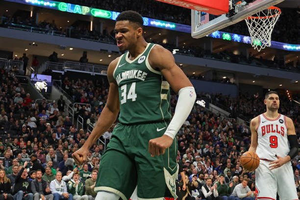 NBA今日三分球大战:谁是最准射手?