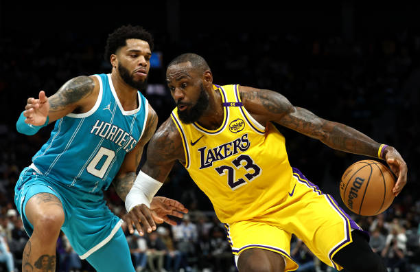 哪些NBA球队加盟时间最长？元老球队盘点