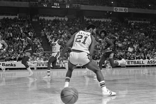 谁才是NBA史上第二得分后卫？科比、韦德还是艾弗森？
