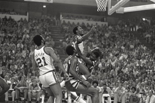 篮球直播软件哪个好用点的深度解析：如何成为真正的篮球直播软件哪个好用点的？