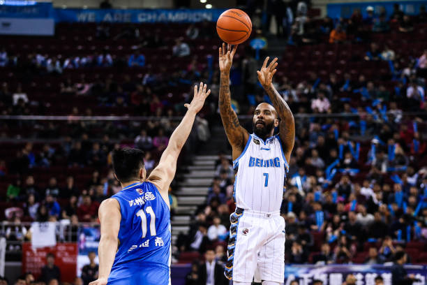 贾巴尔现在：NBA传奇的晚年生活与思想转变