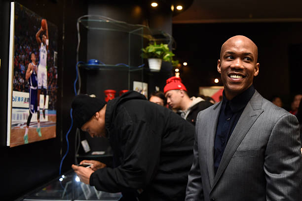 库里投篮进阶教学:如何调整投篮角度与弧线