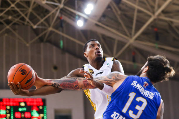 篮球走步规则入门:新手必读的避坑手册