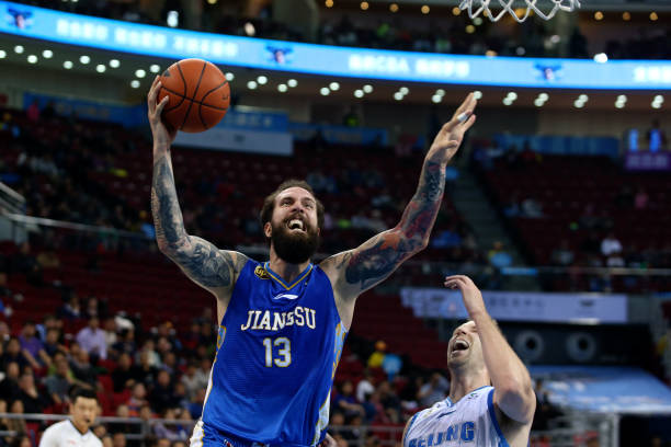 从菜鸟到入门：我的篮球进阶日记