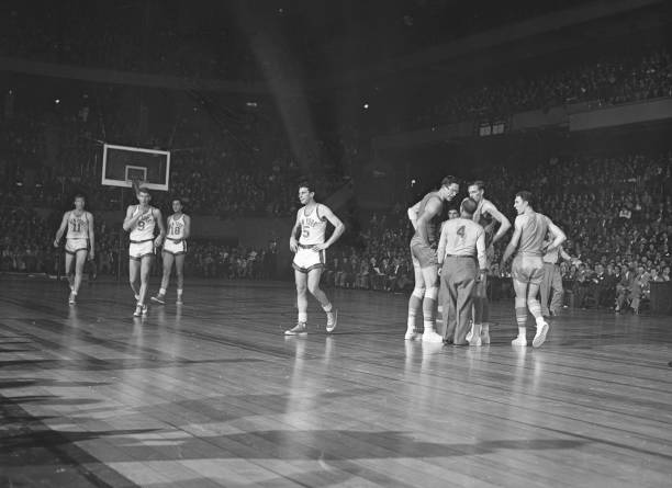 篮球过人技巧:简单易学的动作让你轻松得分