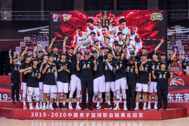 篮球战术基础：理解五个位置的场上作用