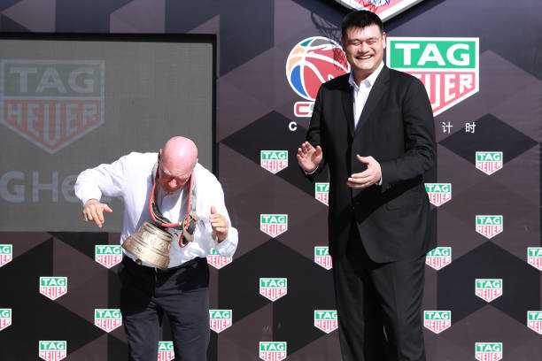 nba直播纬来体育24带来沉浸式体验:多视角、中文解说,尽享篮球魅力。