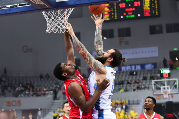 欧洲篮球联赛积分榜:哪些球队有望晋级季后赛?