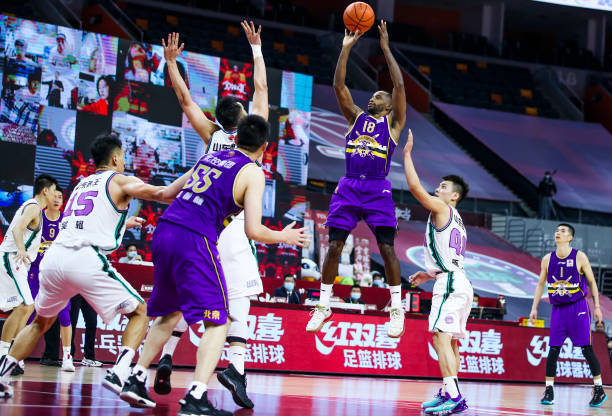 热血篮球背景故事:虚构篮球世界的热血传奇