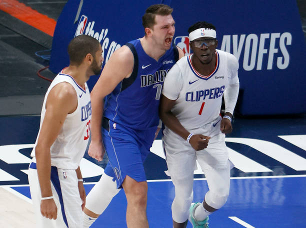 NBA总决赛经典战役：2016年骑士vs勇士G7全场回放