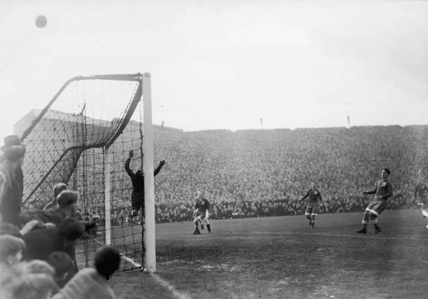 美国足球冠军联赛积分榜ds:球队表现与历史对比