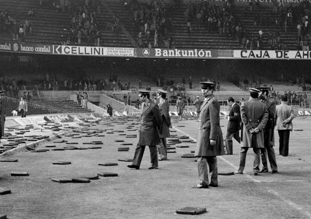 战术大师图赫尔（或现任主帅）带队，巴黎圣日耳曼欧冠封王