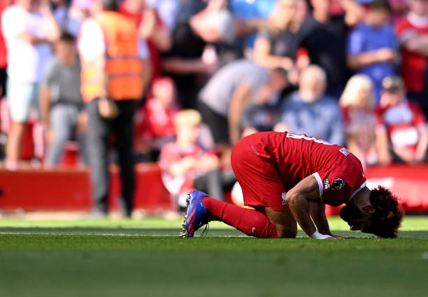 从金球奖到带货王！梅西直播间人气爆棚，商业价值再创新高