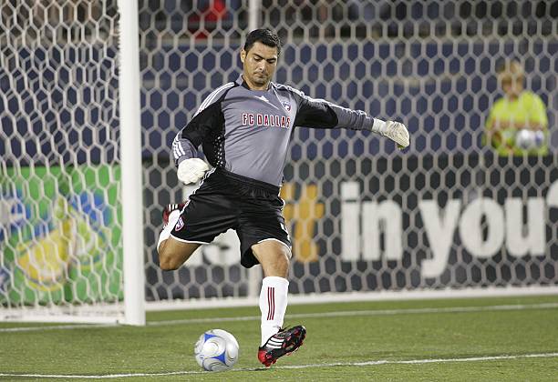 芬兰队欧洲杯首秀回顾：从默默无闻到惊艳世界