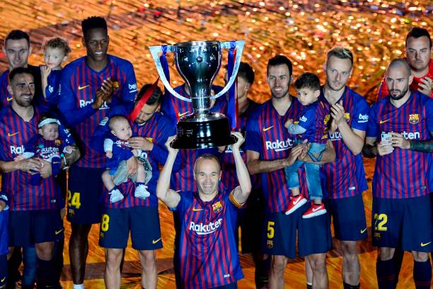 世界第一的足球明星：天赋、努力与时代的完美结合