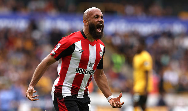 C罗梅西谁更强？球迷与专家的观点大碰撞