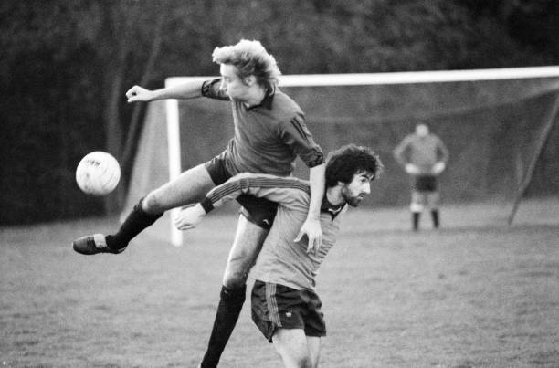 C罗红牌次数在足坛算什么水平?与其他巨星对比分析