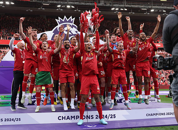 欧冠比赛开球时间全解析：每场具体几点开始？