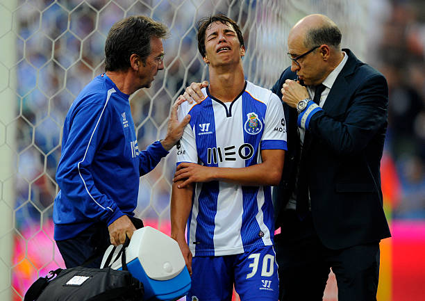 从争冠到争四:2020年英超前四球队的赛季历程