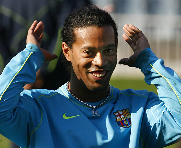 （活动推广型，制造紧迫感和 exclusivity）