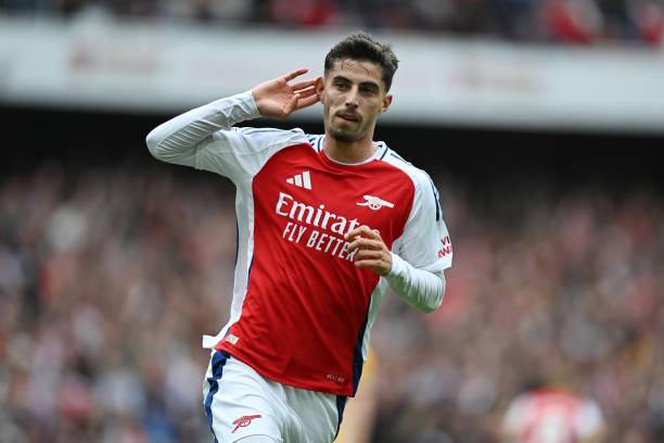 从足球场到红毯:贝克汉姆发型风格解析